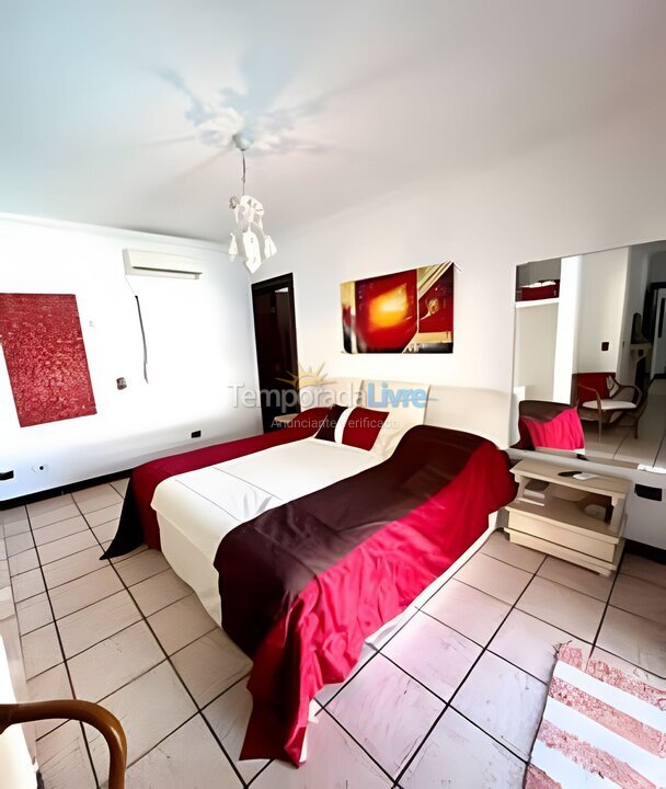 Casa para aluguel de temporada em Guarujá (Jardim Acapulco)