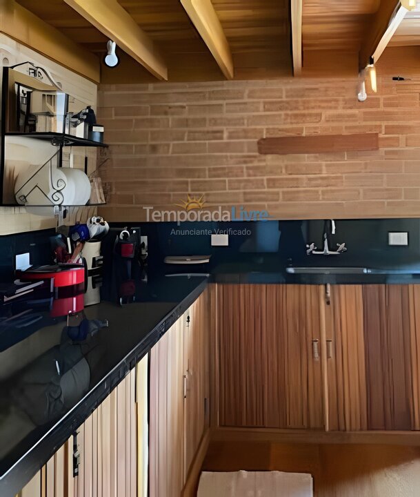 Casa para aluguel de temporada em Gonçalves (São Sebastião)