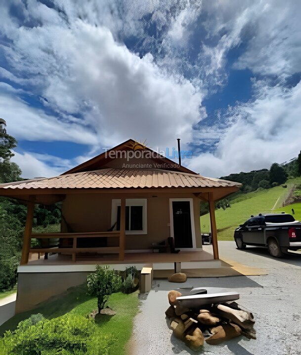 Casa para aluguel de temporada em Gonçalves (São Sebastião)