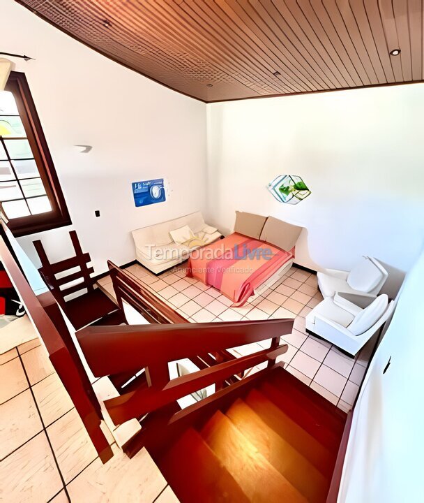 Casa para aluguel de temporada em Guarujá (Jardim Acapulco)
