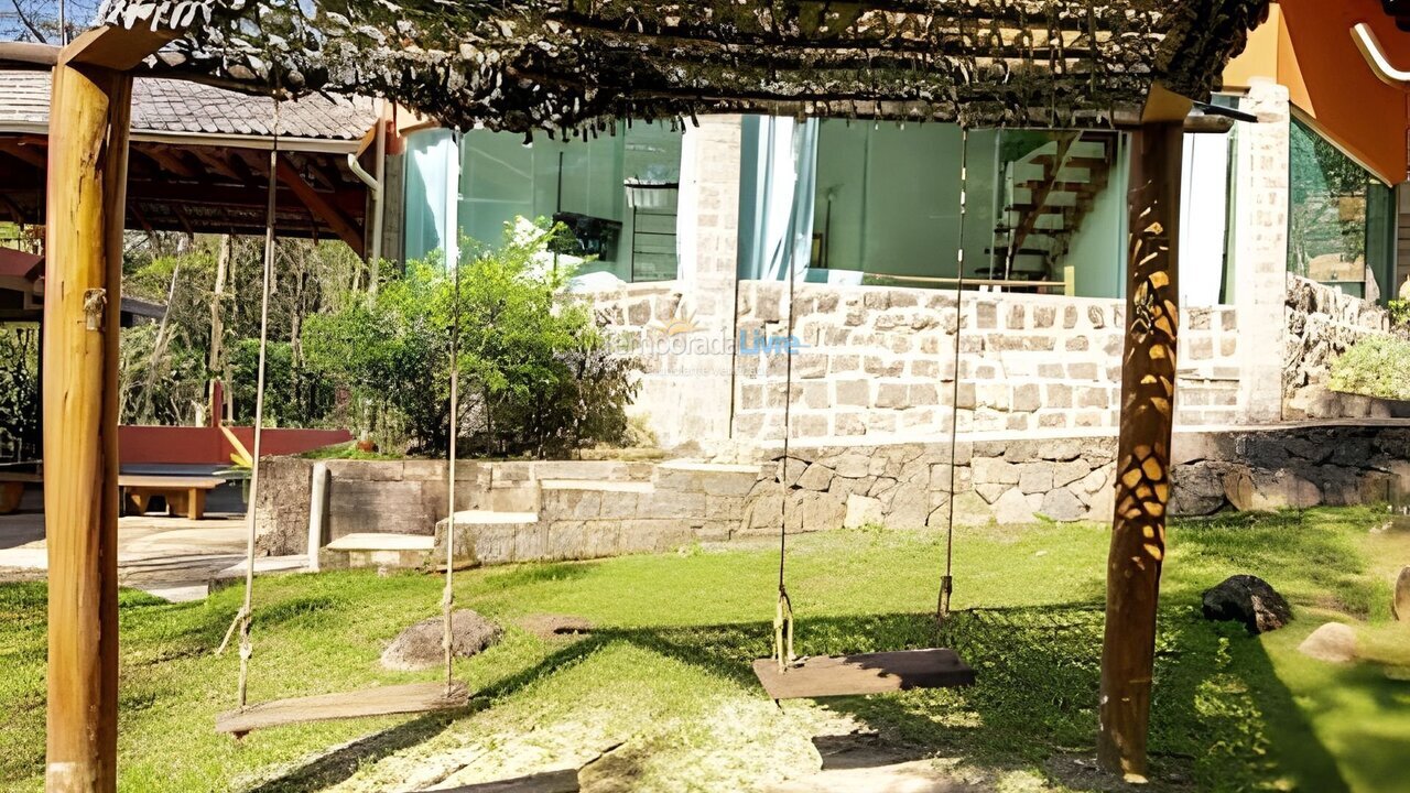 Casa para alquiler de vacaciones em Ubatuba (Corcovado)