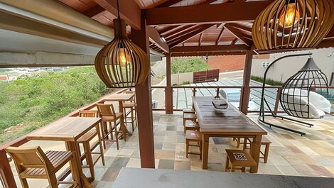 Maravilhosa casa com piscina em Capitólio-MG