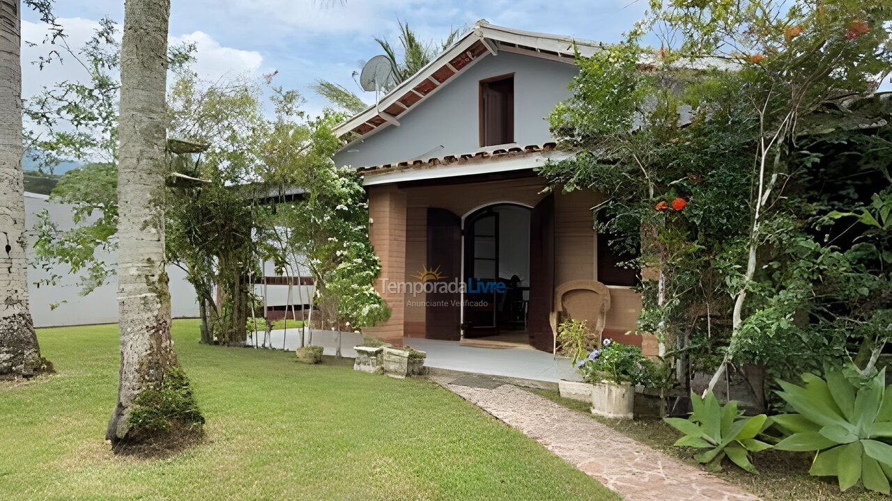 Casa para aluguel de temporada em São Sebastião (Maresias)