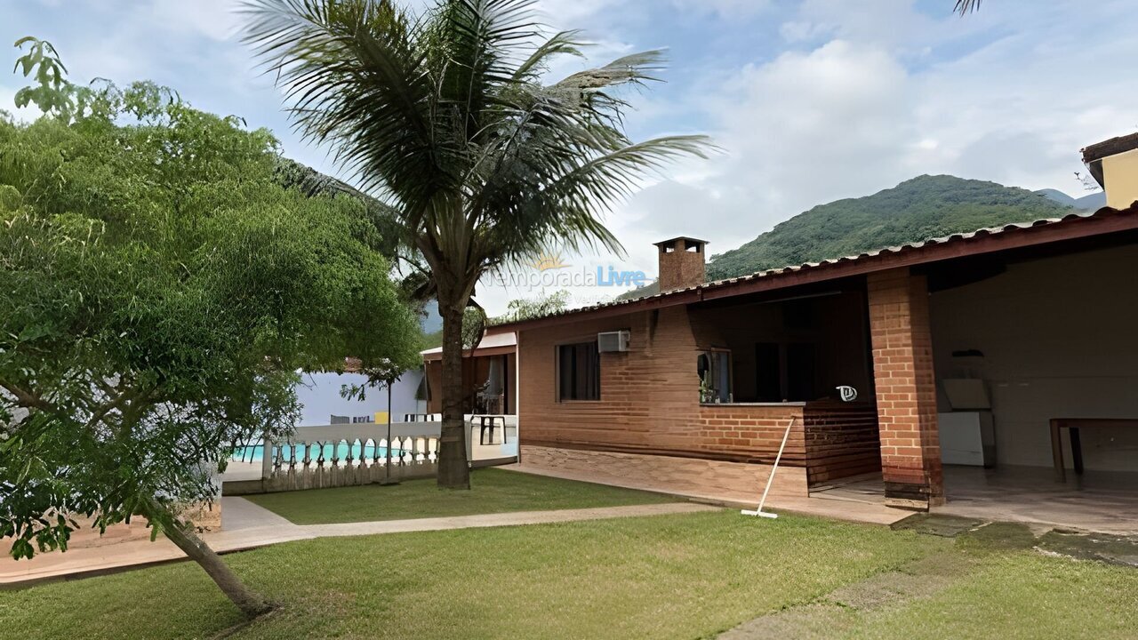 Casa para aluguel de temporada em São Sebastião (Maresias)