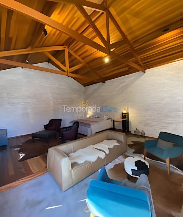 Casa para aluguel de temporada em Gonçalves (São Sebastião)