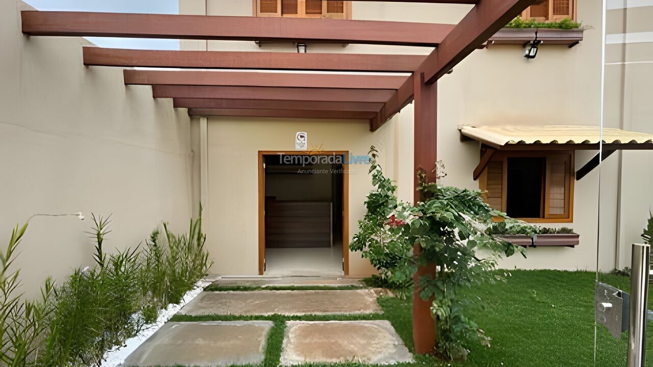 Casa para aluguel de temporada em Capitólio (Capitólio)