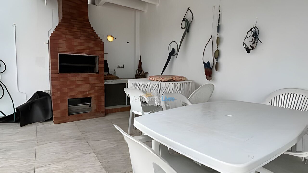 Apartment for vacation rental in Guarujá (Enseada)