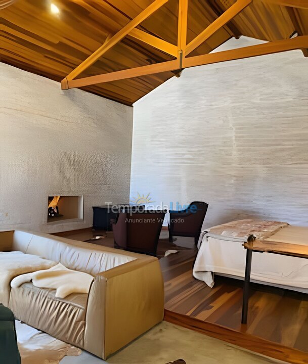 Casa para aluguel de temporada em Gonçalves (São Sebastião)