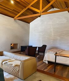 Espetacular casa em Gonçalves - MG (2)