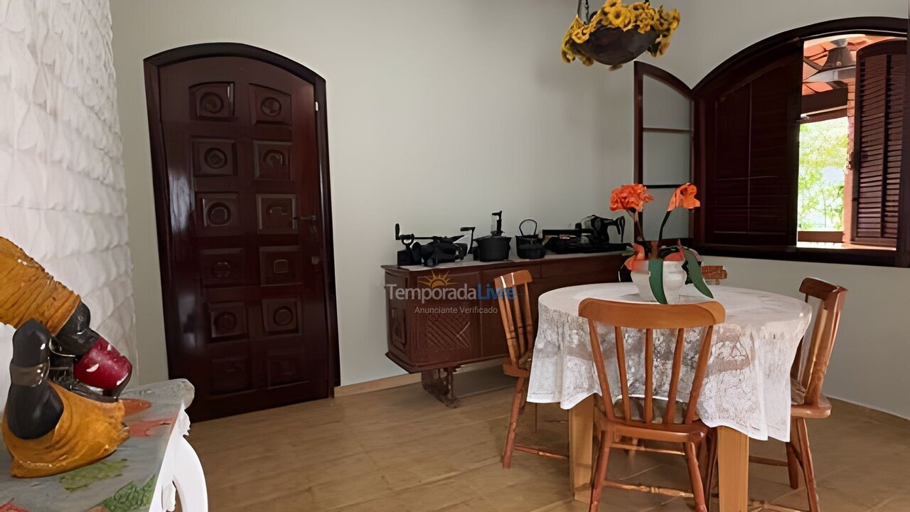 Casa para aluguel de temporada em São Sebastião (Maresias)