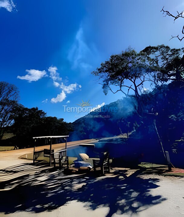 Casa para aluguel de temporada em Gonçalves (São Sebastião)