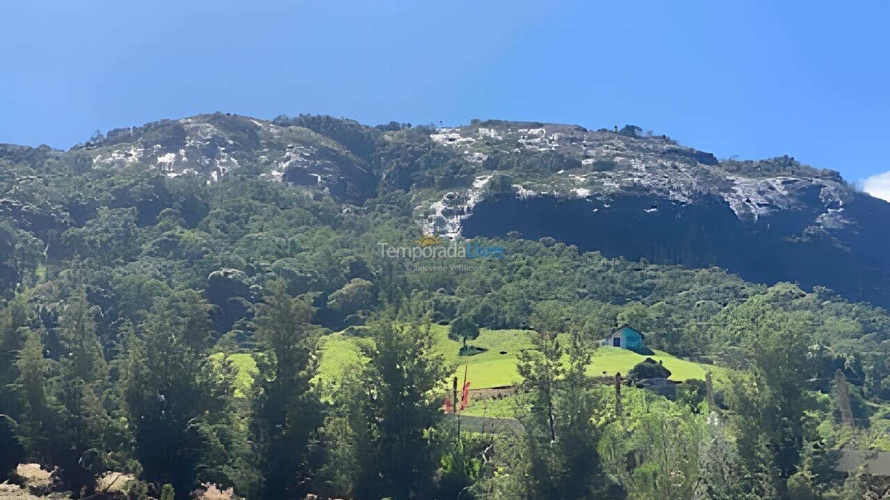 Casa para aluguel de temporada em Gonçalves (São Sebastião)