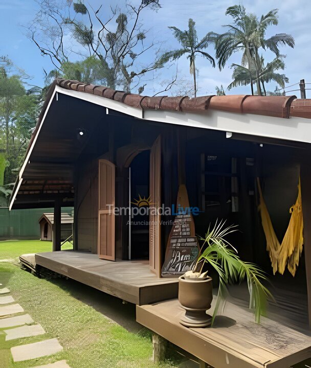 Casa para aluguel de temporada em São Sebastião (Camburi)
