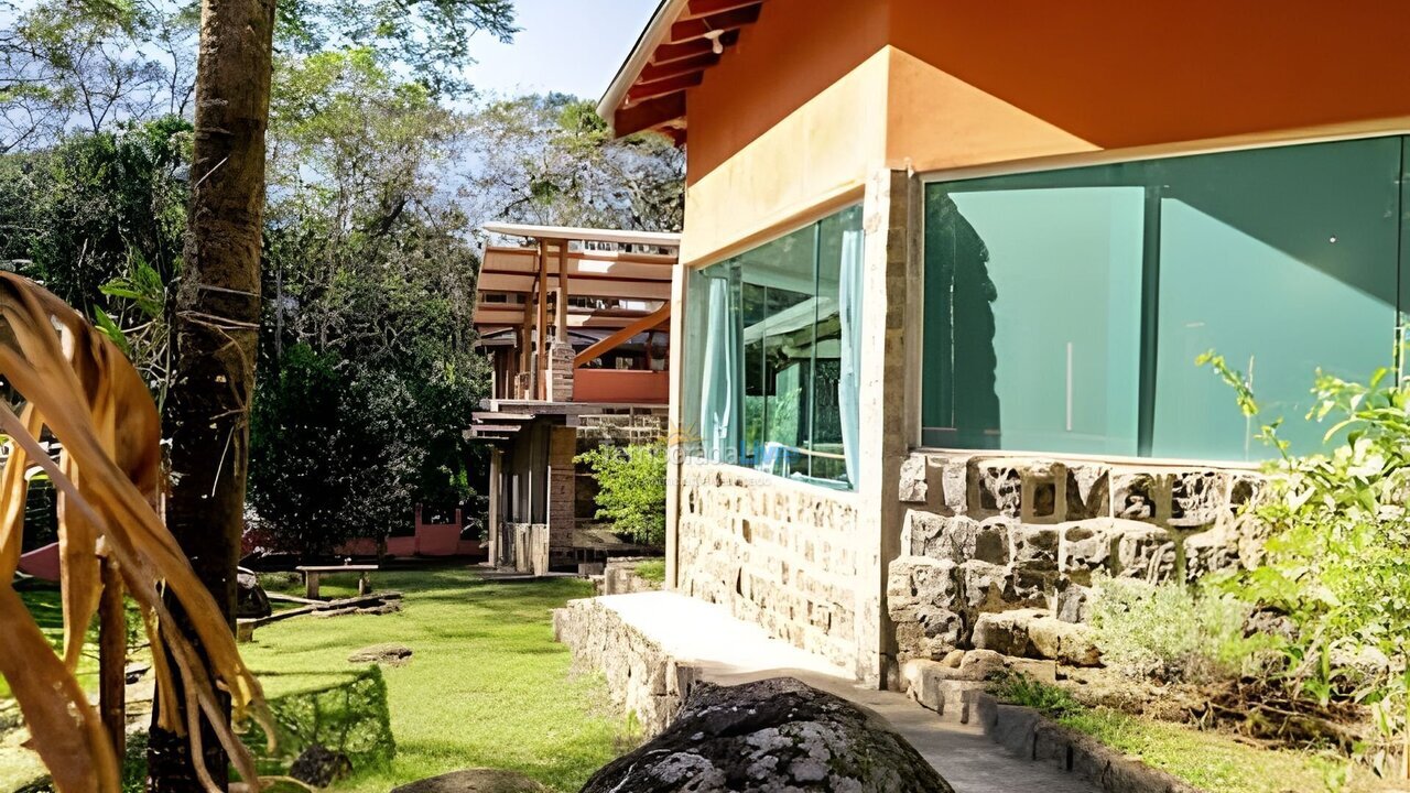 Casa para alquiler de vacaciones em Ubatuba (Corcovado)
