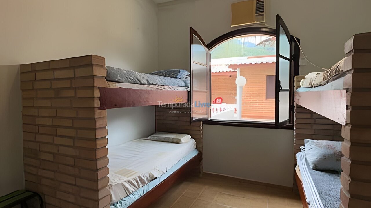 Casa para aluguel de temporada em São Sebastião (Maresias)