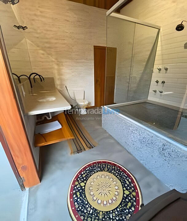 Casa para aluguel de temporada em Gonçalves (São Sebastião)