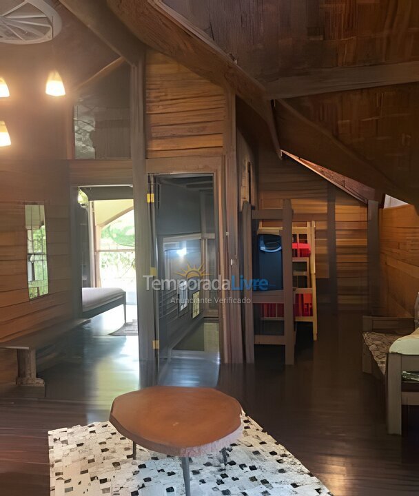 Casa para aluguel de temporada em São Sebastião (Camburi)