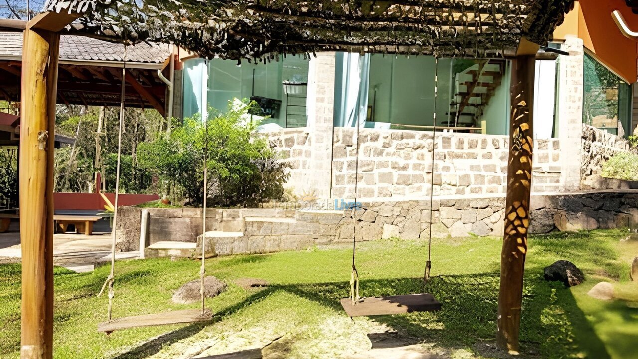 Casa para alquiler de vacaciones em Ubatuba (Corcovado)