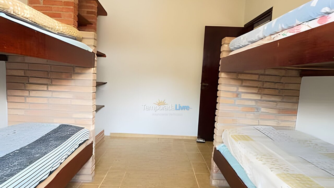 Casa para aluguel de temporada em São Sebastião (Maresias)