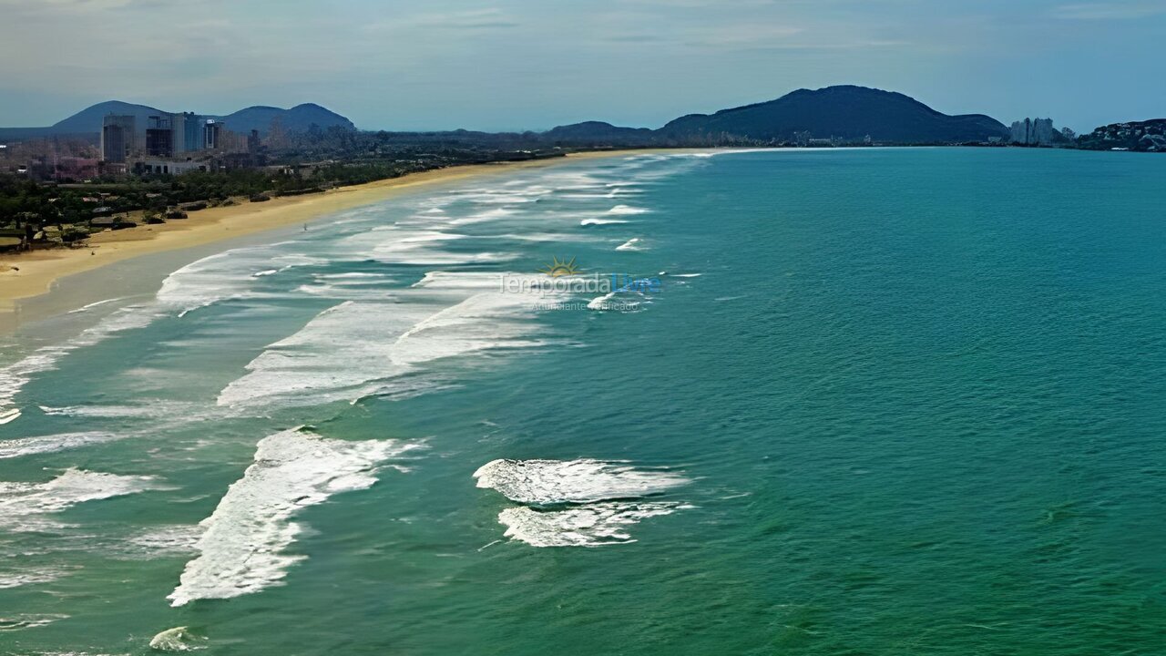 Apartment for vacation rental in Guarujá (Enseada)