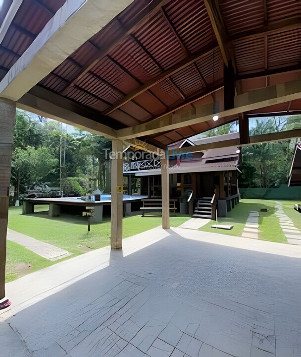 Casa para aluguel de temporada em São Sebastião (Camburi)