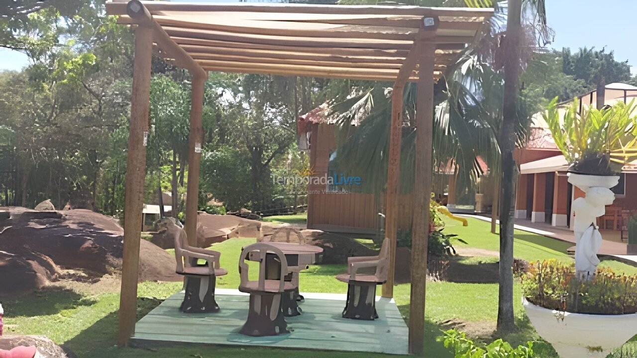 Casa para aluguel de temporada em Indaiatuba (Recanto dos Passaros)