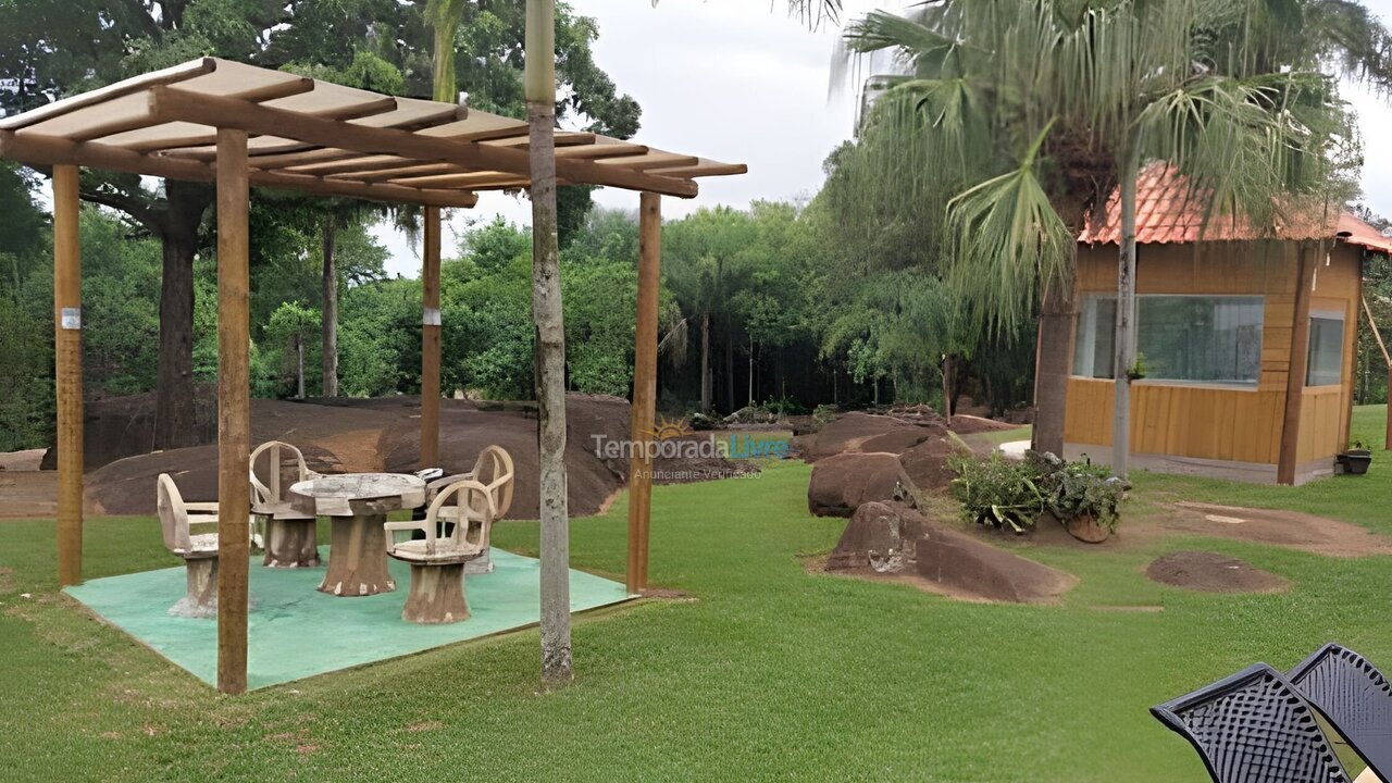 Casa para aluguel de temporada em Indaiatuba (Recanto dos Passaros)