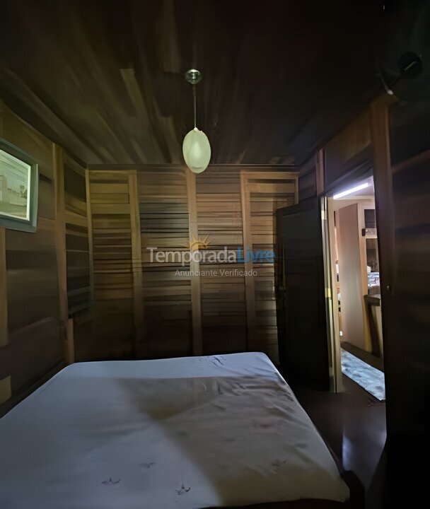 Casa para aluguel de temporada em São Sebastião (Camburi)