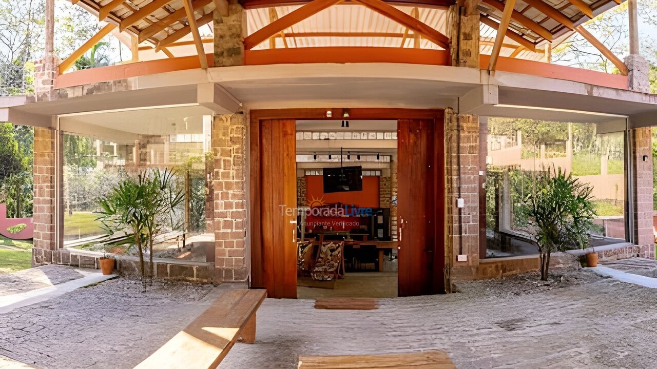 Casa para alquiler de vacaciones em Ubatuba (Corcovado)