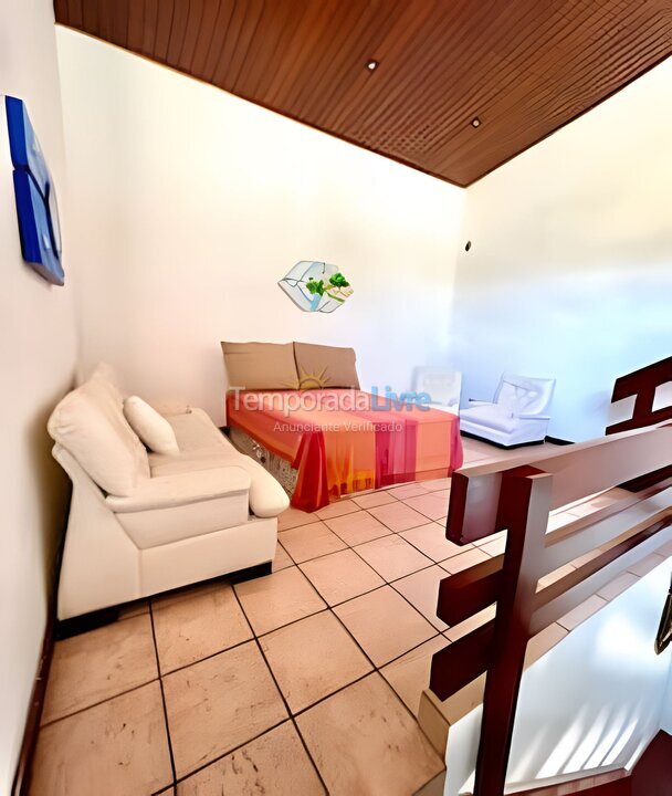 Casa para aluguel de temporada em Guarujá (Jardim Acapulco)