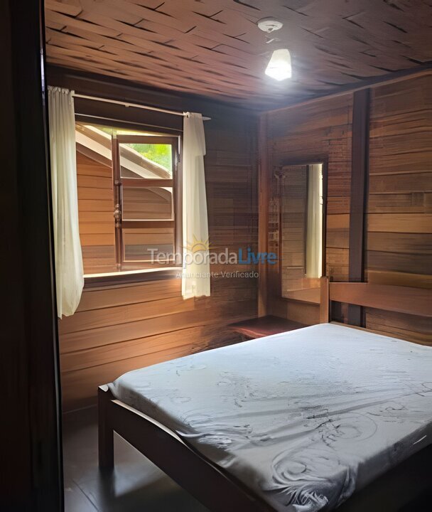 Casa para aluguel de temporada em São Sebastião (Camburi)