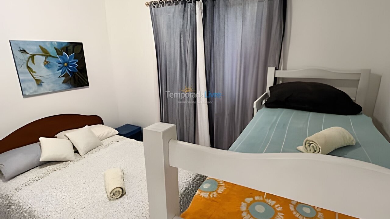 Apartment for vacation rental in Guarujá (Enseada)