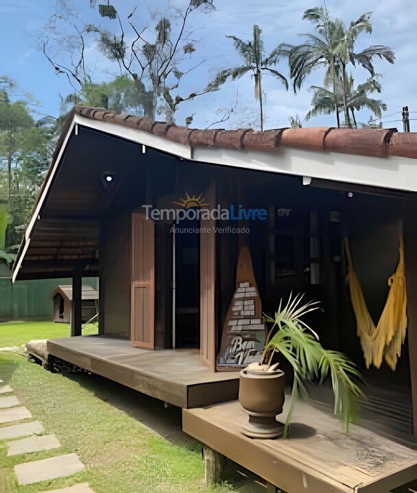 Casa para aluguel de temporada em São Sebastião (Camburi)