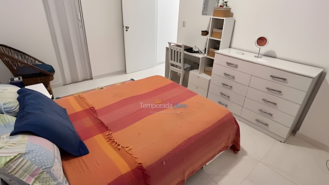 Apartment for vacation rental in Guarujá (Enseada)