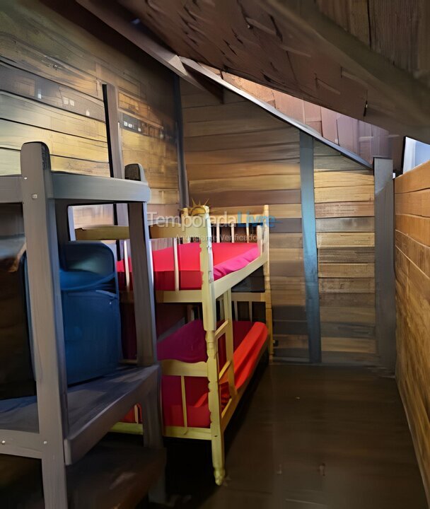 Casa para aluguel de temporada em São Sebastião (Camburi)
