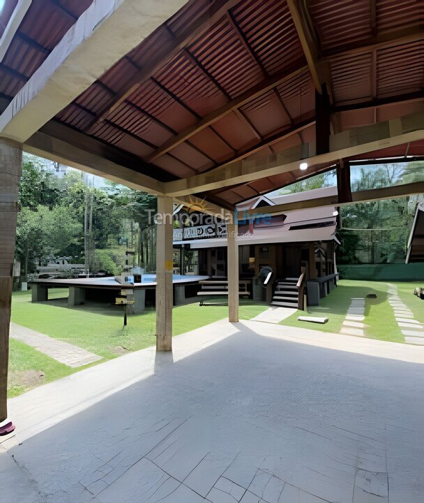 Casa para aluguel de temporada em São Sebastião (Camburi)