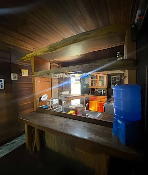 Casa para aluguel de temporada em São Sebastião (Camburi)