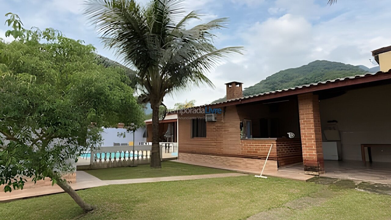 Casa para aluguel de temporada em São Sebastião (Maresias)