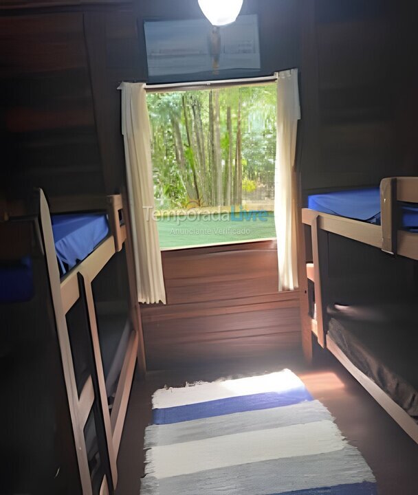 Casa para aluguel de temporada em São Sebastião (Camburi)