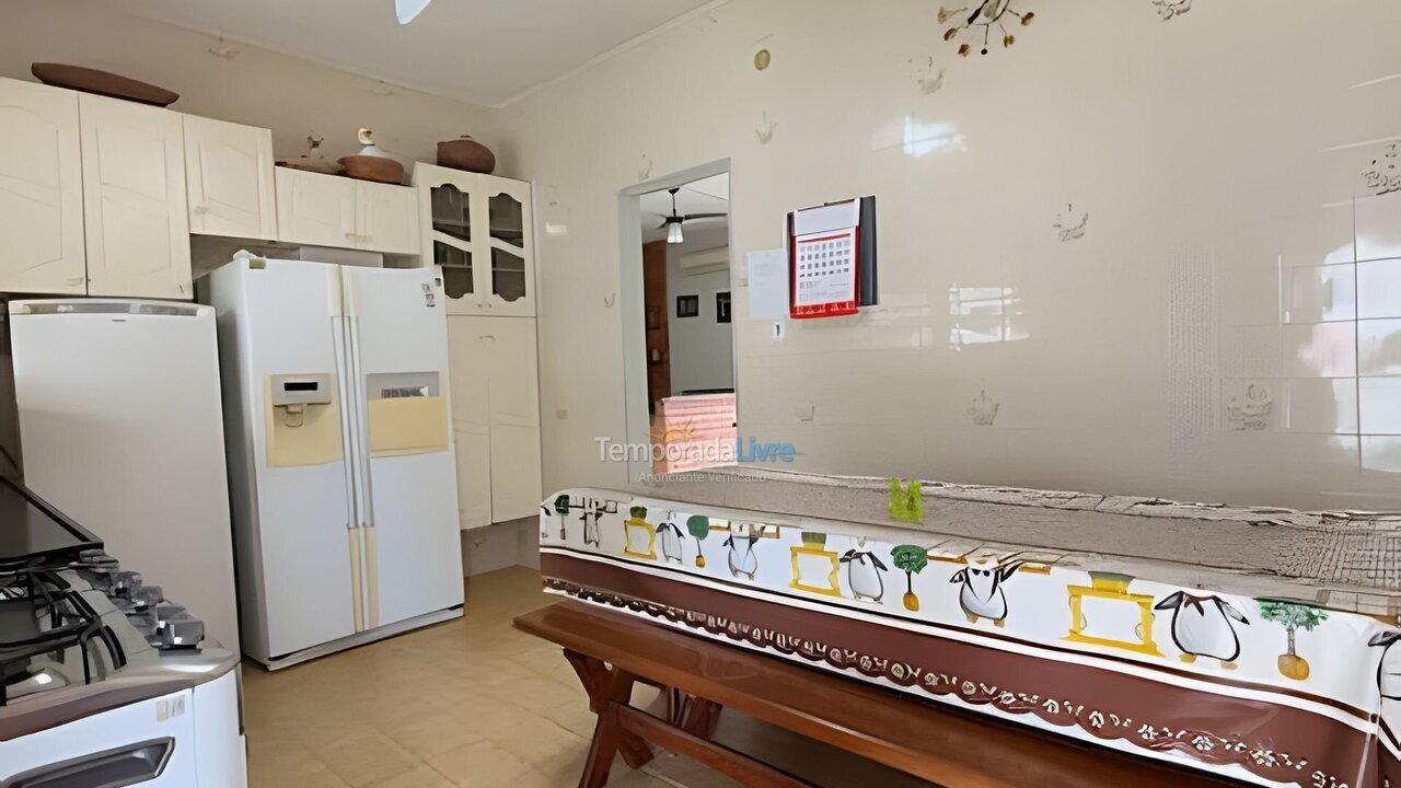 Casa para aluguel de temporada em São Sebastião (Maresias)