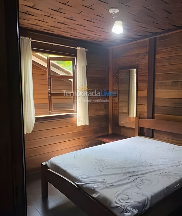 Casa para aluguel de temporada em São Sebastião (Camburi)