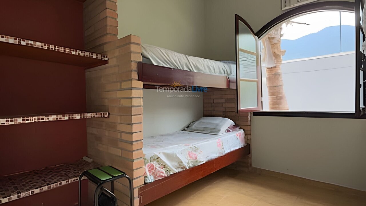 Casa para aluguel de temporada em São Sebastião (Maresias)
