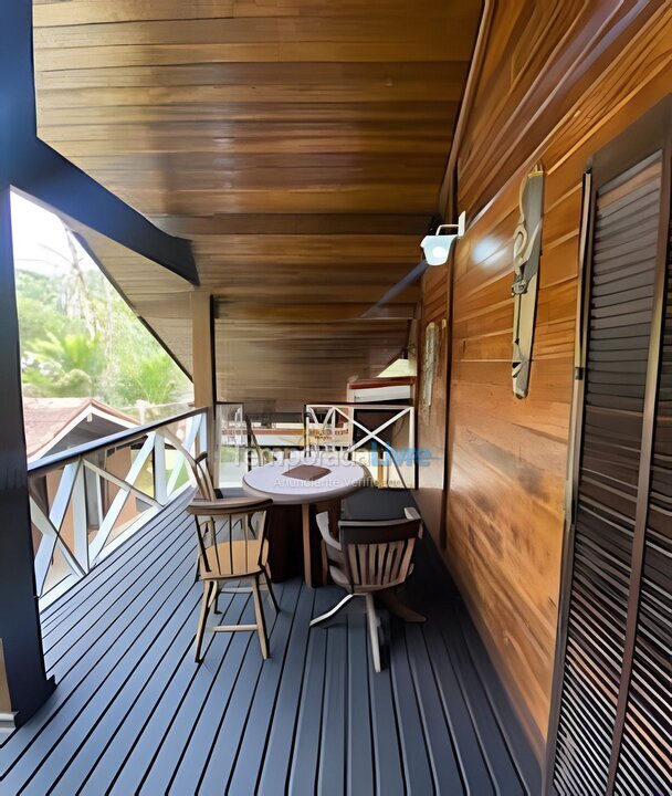 Casa para aluguel de temporada em São Sebastião (Camburi)