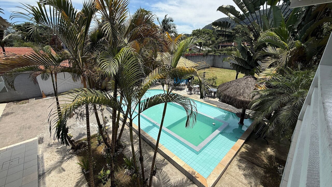 Casa para aluguel de temporada em São Sebastião (Barra do Sahy)