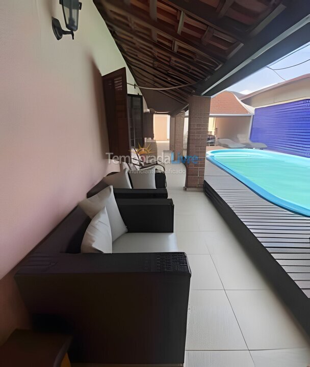 Casa para aluguel de temporada em São Sebastião (Praia do Saco)