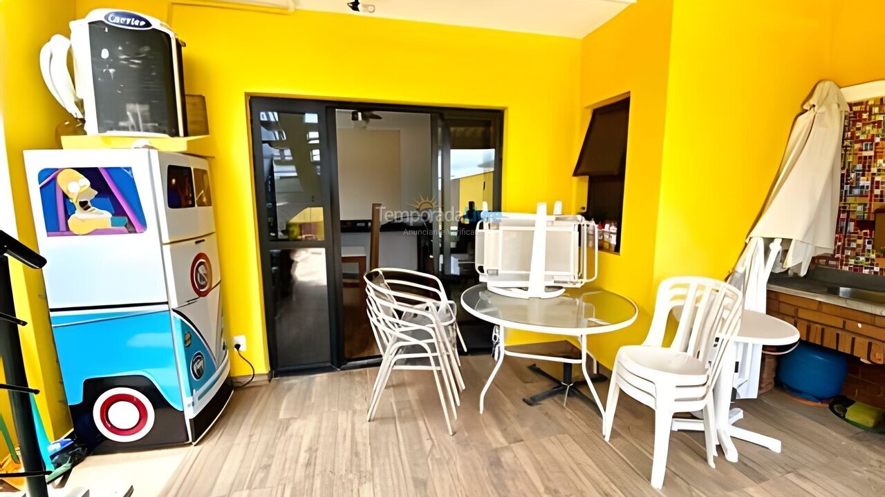 Apartment for vacation rental in Guarujá (Balneário Cidade Atlântica)