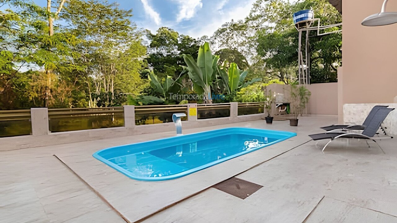 Casa para aluguel de temporada em Pirenópolis (Vila Marilia)