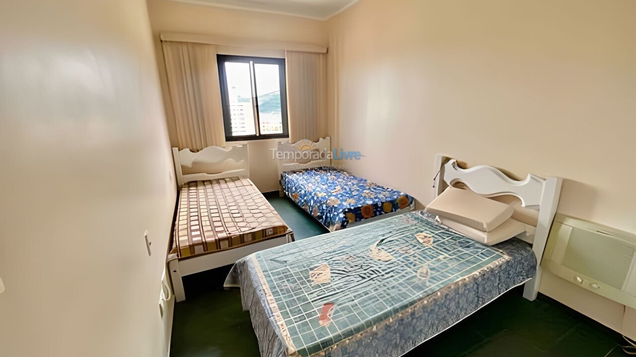 Apartment for vacation rental in Guarujá (Balneário Cidade Atlântica)