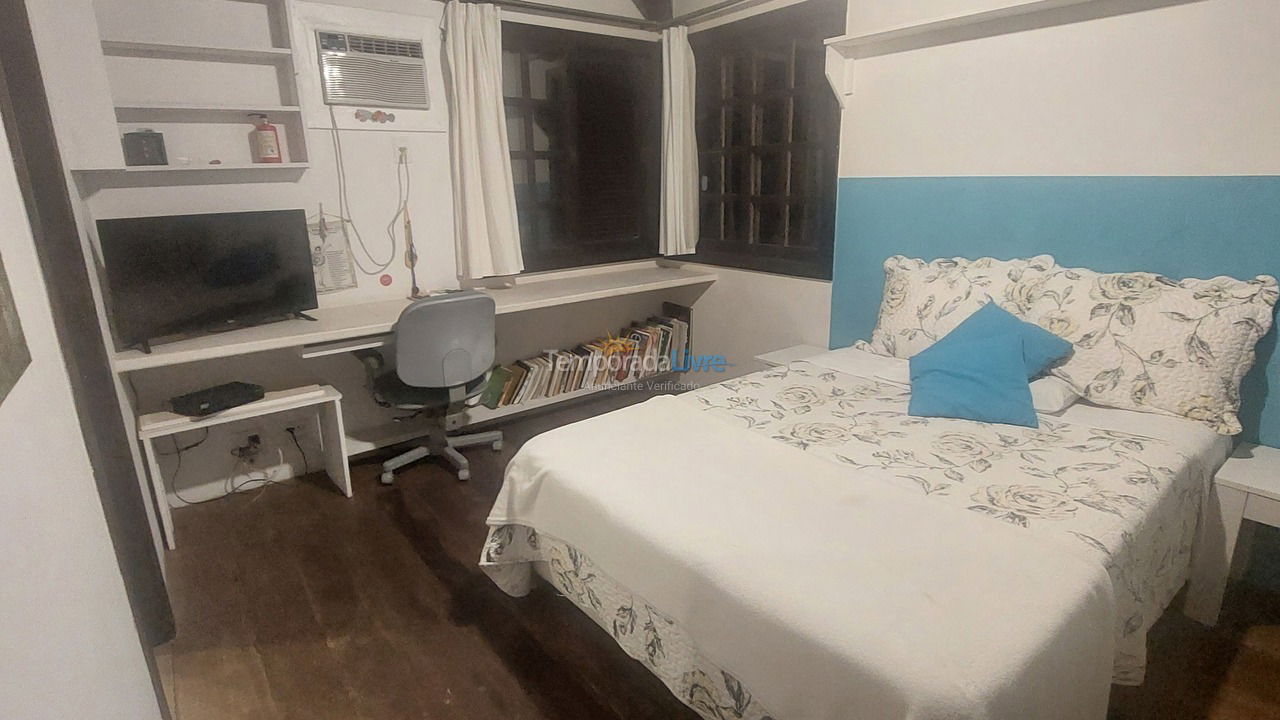 Casa para aluguel de temporada em Armação dos Búzios (Praia de Manguinhos)