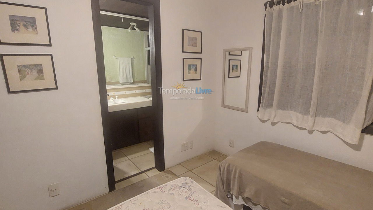 Casa para aluguel de temporada em Armação dos Búzios (Praia de Manguinhos)